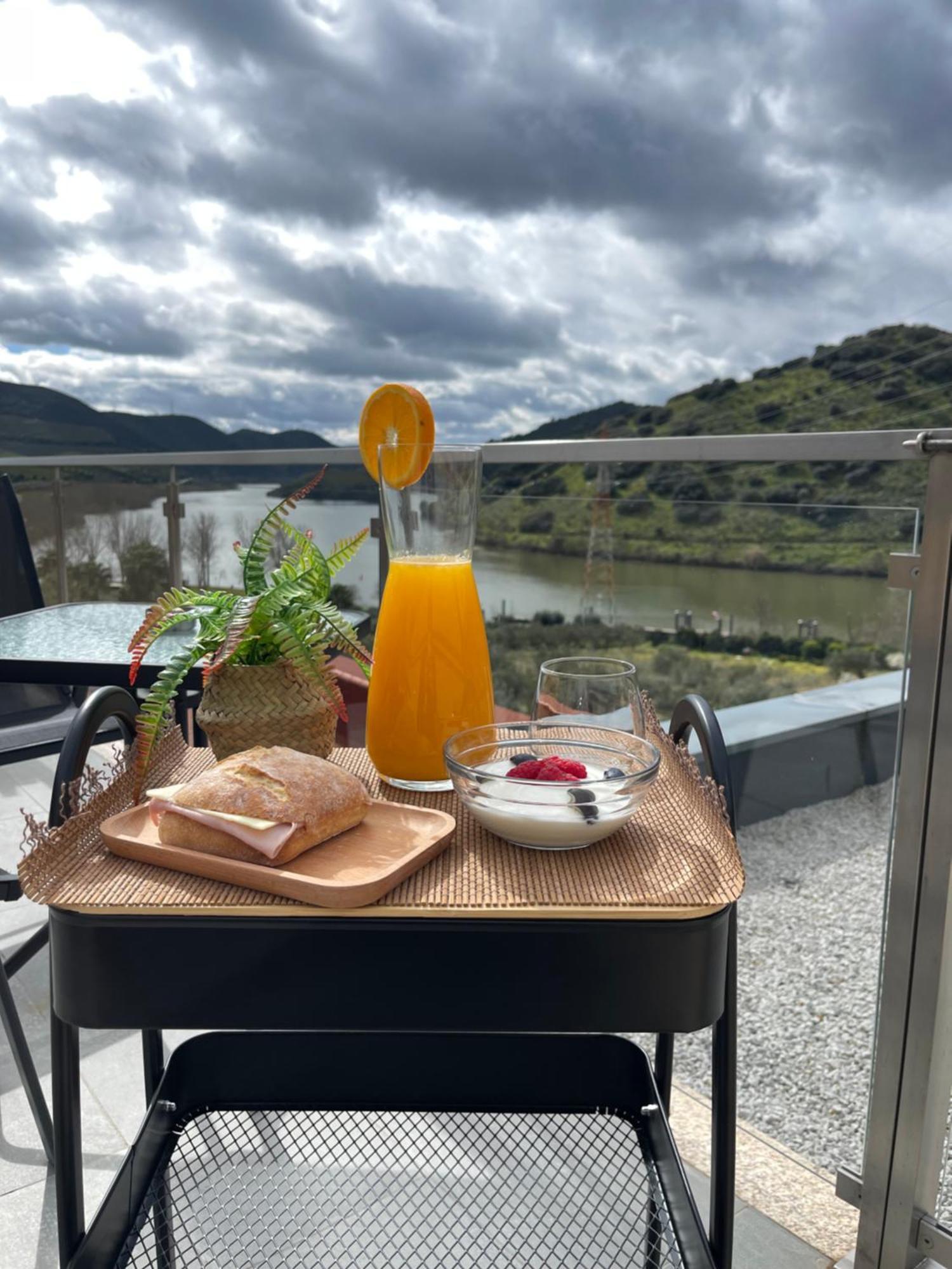 Вілла Douro Visit House Торрі-ді-Монкорву Екстер'єр фото